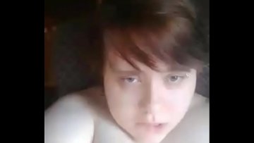 fille super sexy mise baisée dans